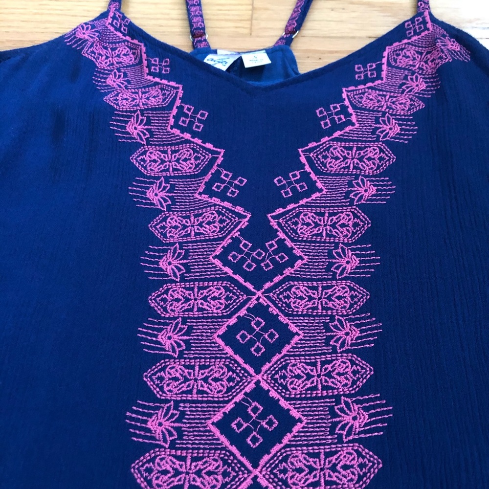Francesca’s | Embroidered Tank Top - Picture 9 of 11